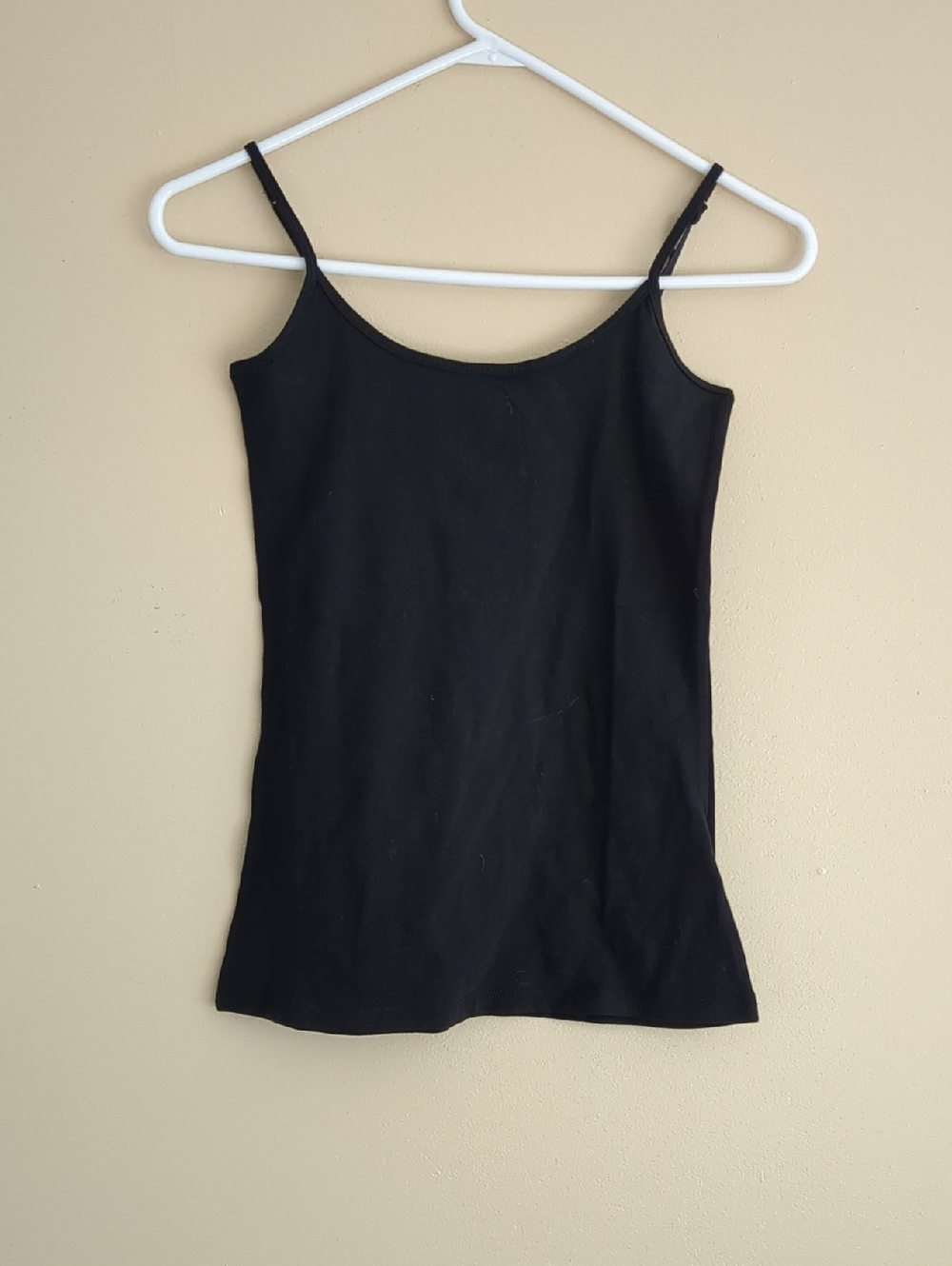 XS Amazon Essentials Black Top
